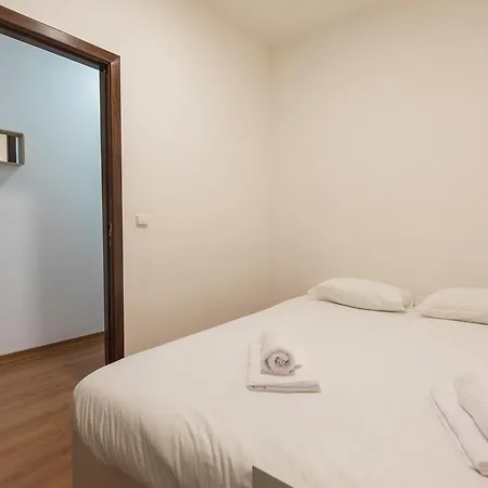 Lovelystay - Trendy Lx Factory & Docks * Lisboa