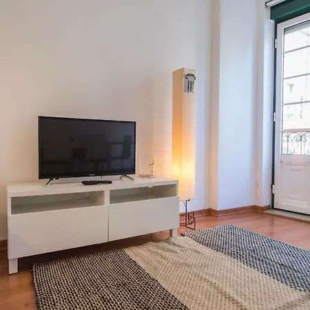 Lovelystay - Trendy Lx Factory & Docks * Lisbon